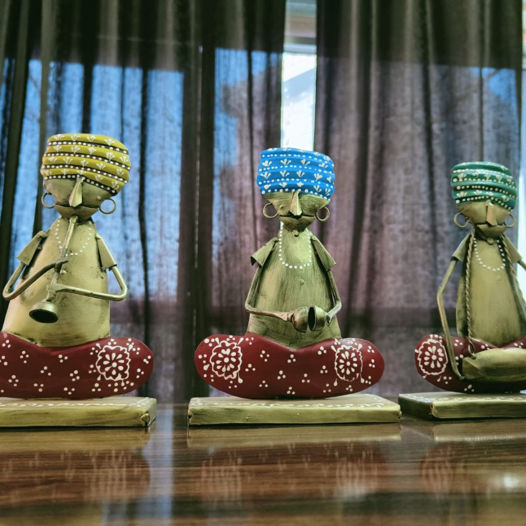 Rajasthani Set of 3 Table Décor (6.7 x 11 Inches)